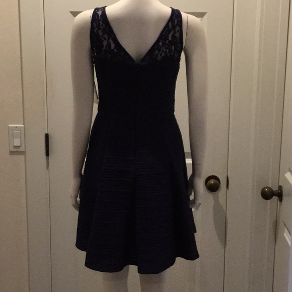 Taylor Navy Dress Size 6, NWT! - Picture 2 of 6